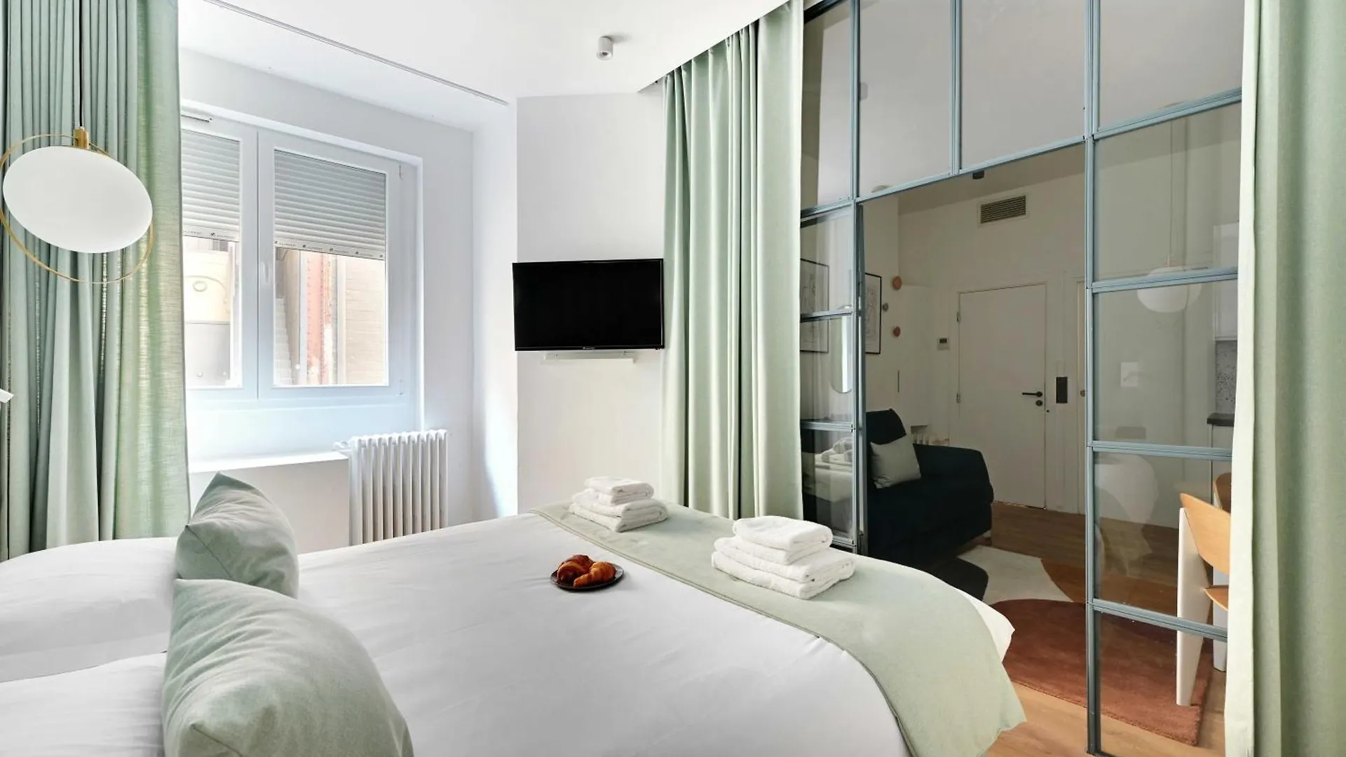 Charming Apartment - 1Br-4P - Ac - Marais Paryż 0*,